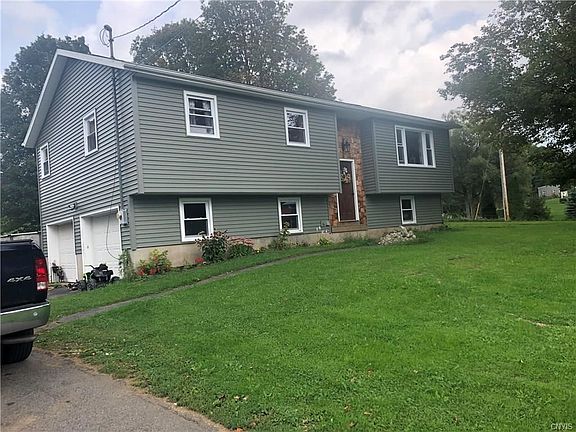 2nd image of 9509 Elm St