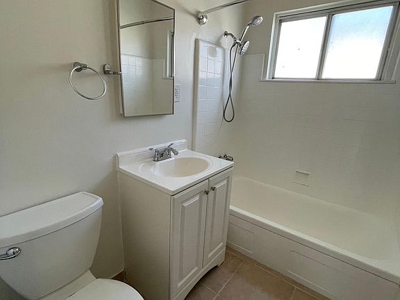 5th image of 3118 S Durango Ave APT 6