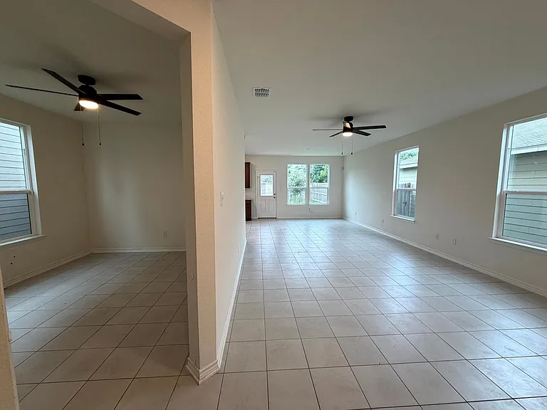 4554 Otra Otra Dr — Photo 9