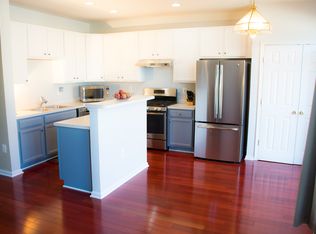 3043 Frankfurt Ct, Woodbridge, VA 22191