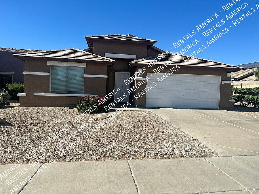 1st image of 3050 E Cherry Hills Pl