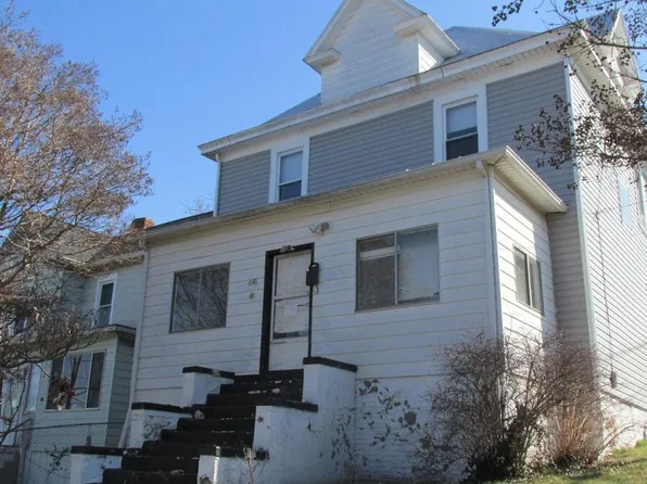 820 6th St SE, Roanoke, VA 24013