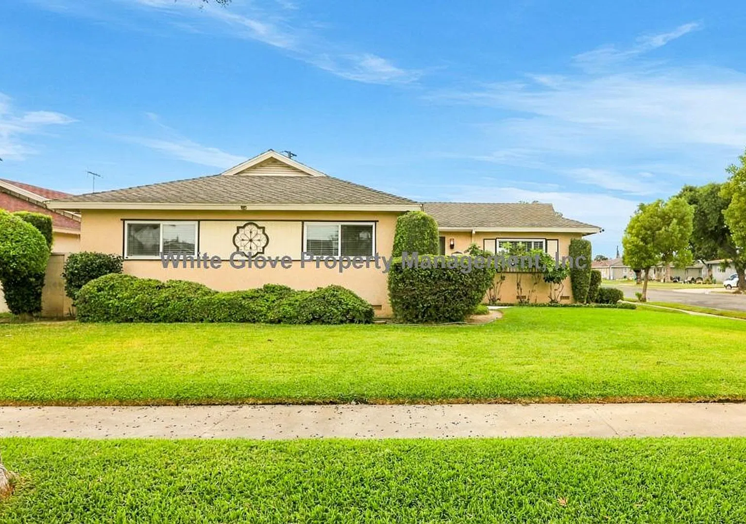 Beautifully Updated 3-Bedroom Fullerton Home with Spacious Backyard & Detached 2-Car Garage — Photo 1