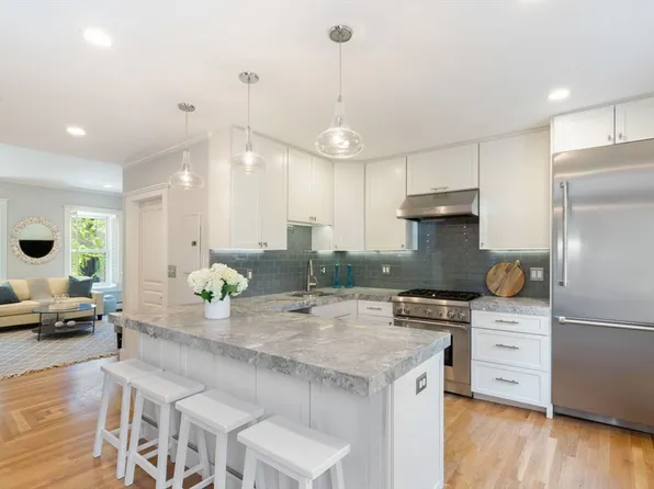 290 Shawmut Ave #2, Boston, MA 02118