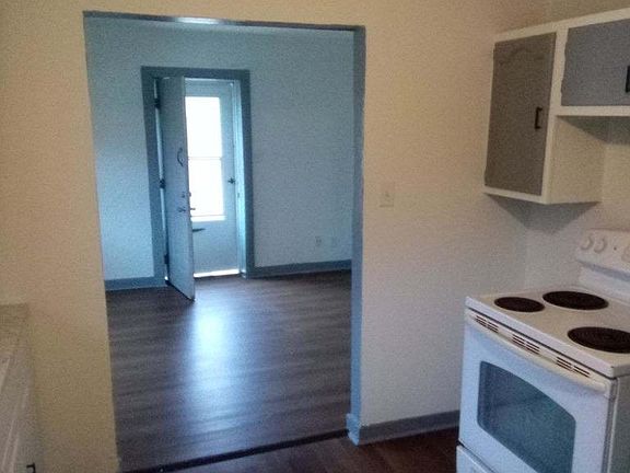 5th image of 758 E Church St #758