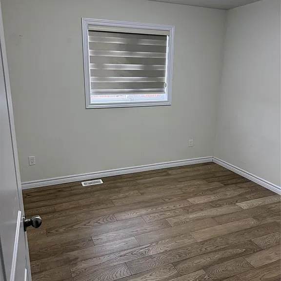 1145 Aspen Ridge Cres #UPPER — Photo 6
