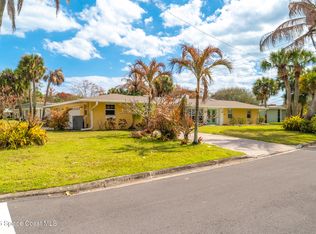 901 S Palm Ave, Indialantic, FL 32903