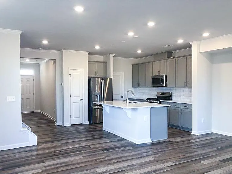 6324 Andante Ave — Photo 3