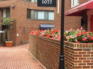 1077 30th St NW #708, Washington, DC 20007