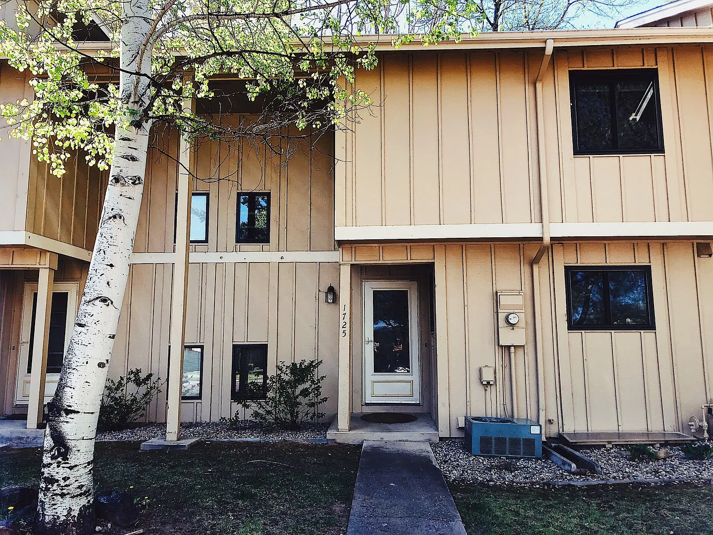 Nice Condo by Lake Sherwood — Photo 1