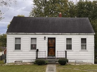 2112 Wood Ave, New Albany, IN 47150
