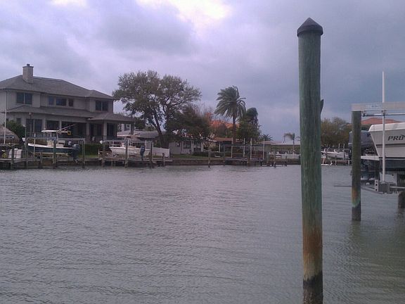 3rd image of 7 Winston Dr