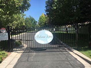 1117 W Autumn Leaf Ln, Taylorsville, UT 84123