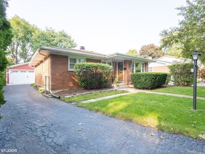 218 E Austin Ave, Libertyville, IL, 60048