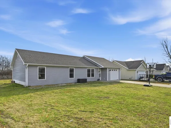 1203 SE 125th Rd, Knob Noster, MO 65336