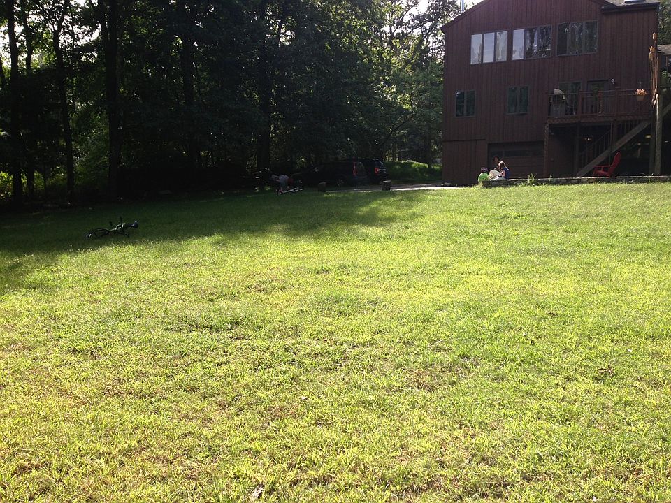 2nd image of 20 Blue Ridge Rd