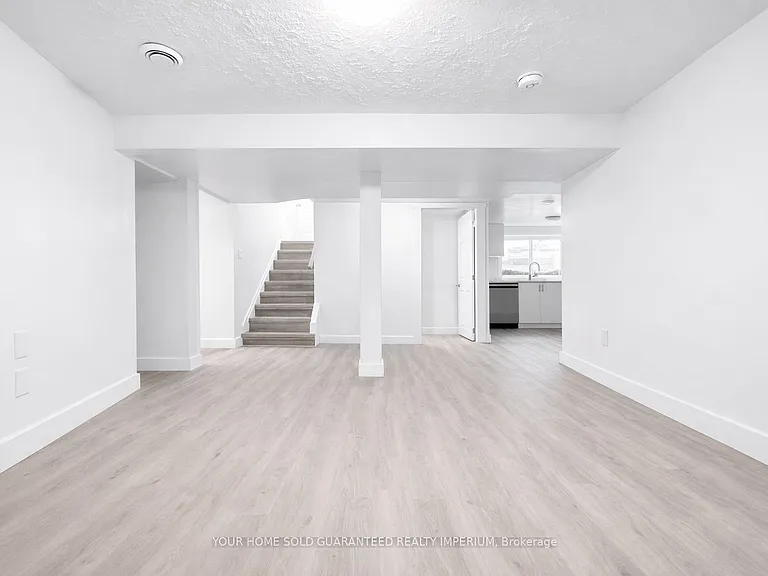 428 Thorold Rd #3 — Photo 4