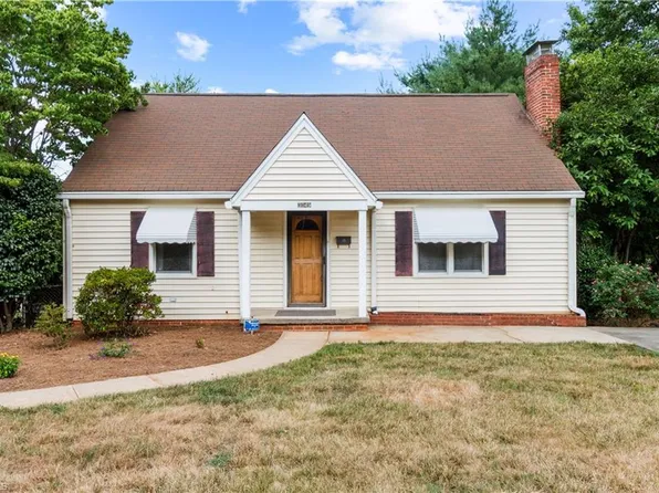 3049 Konnoak Dr, Winston Salem, NC 27127