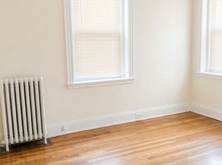 362 Riverway St Unit 6, Boston, MA 02115