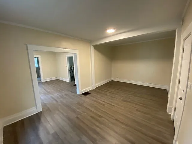 740 Oakland Ave SW — Photo 7