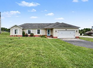 263 Creekwood Dr, Berea, KY 40403