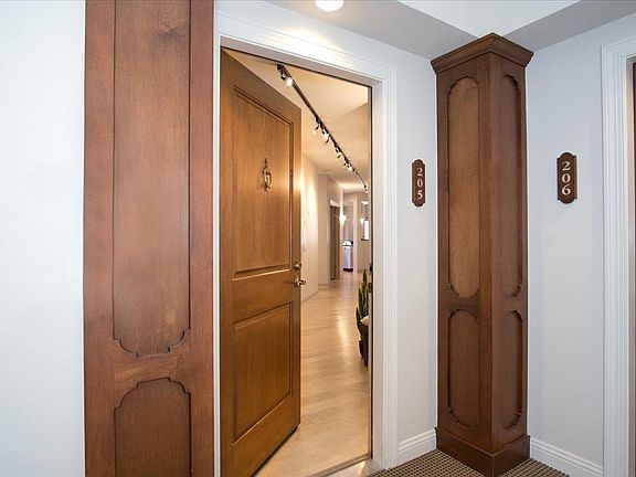 3rd image of 123 W Washington Ave Unit 205