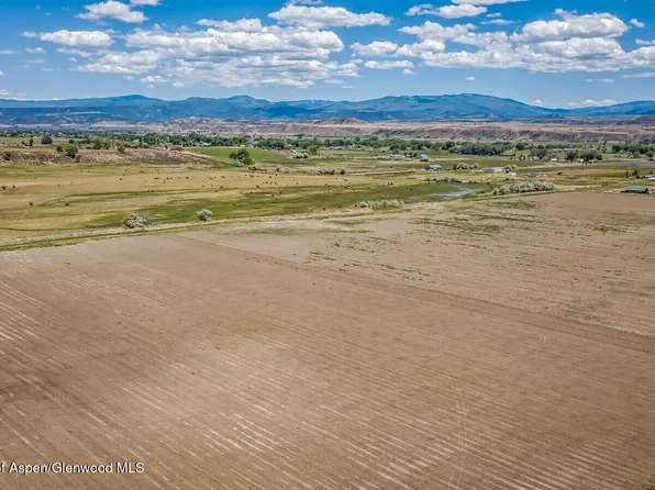1404-223 County Rd, Rifle, CO 81650