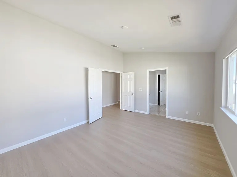 2075 Purcell Pl — Photo 11