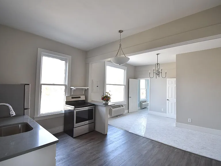 1509 Bardstown Rd #B — Photo 1