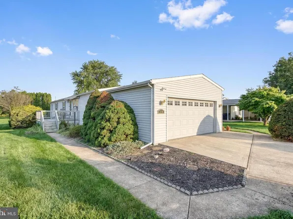 218 W Spruce St, Palmyra, PA 17078