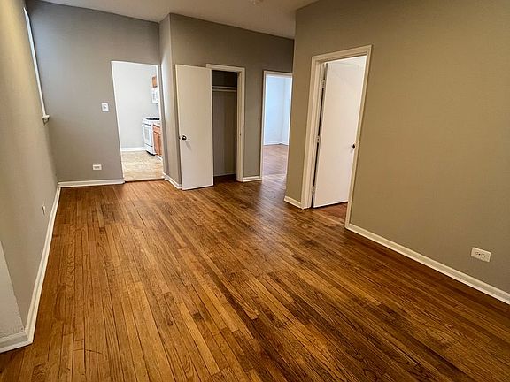 3rd image of 4945 W Monroe St #206-B