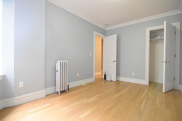 1st image of 803 W 180th St APT 52