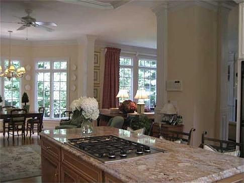 4th image of 740 Alverna Dr