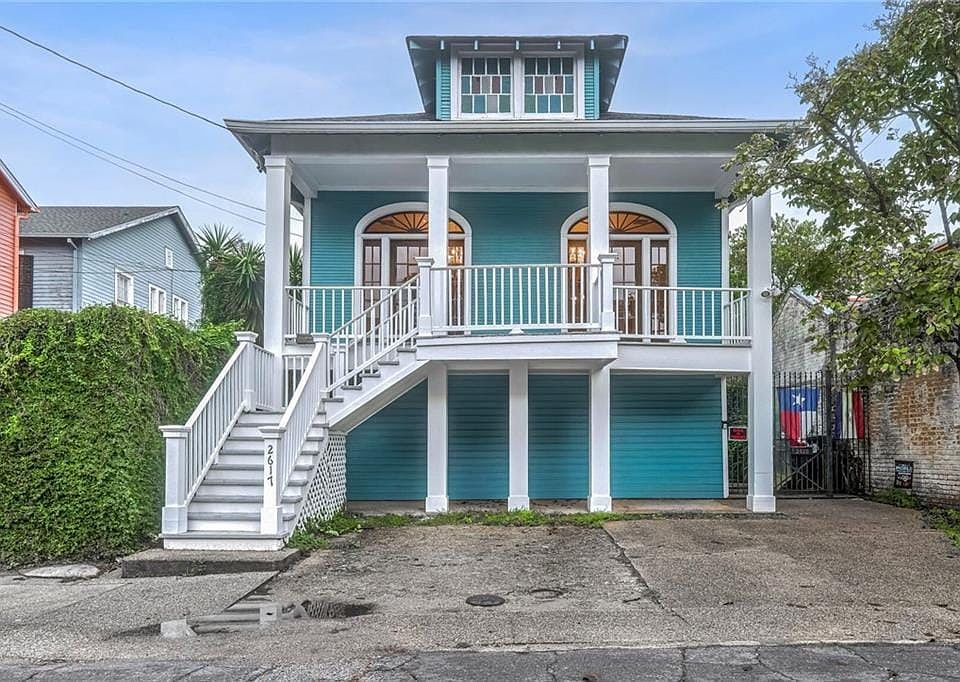 1st image of 2617 Camp St