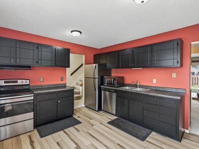 2365 Dorland Ln, Maplewood, MN, 55119