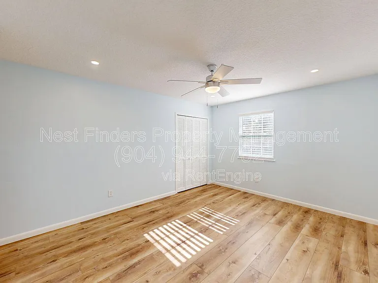 450 Aquatic Dr — Photo 14