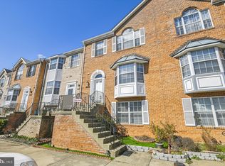 21061 View Glass Ter, Sterling, VA 20164