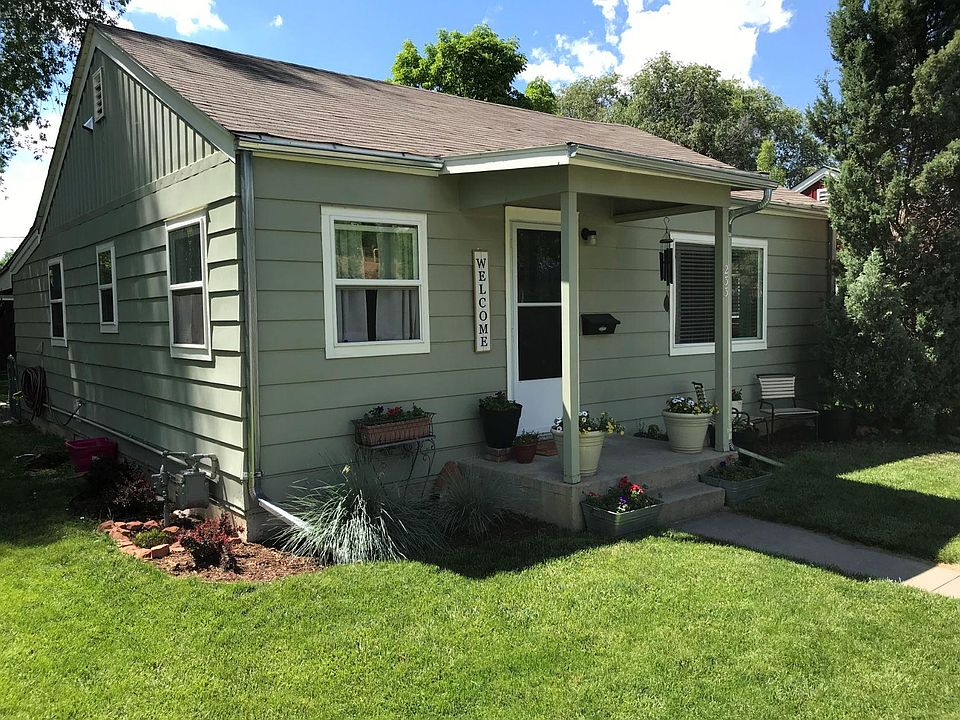 Front of property.