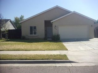 440 Springtime Ln, Red Bluff, CA 96080