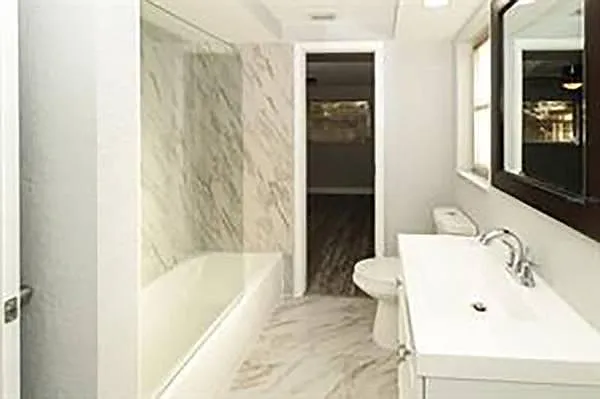 7401 Oak Crest Dr — Photo 9