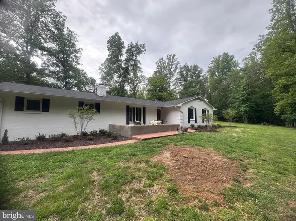 13310 Country Way Cir, Fredericksburg, VA 22407