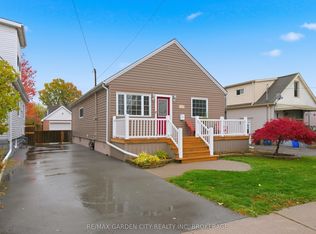 5294 Slater Ave, Niagara Falls, ON L2E4W9