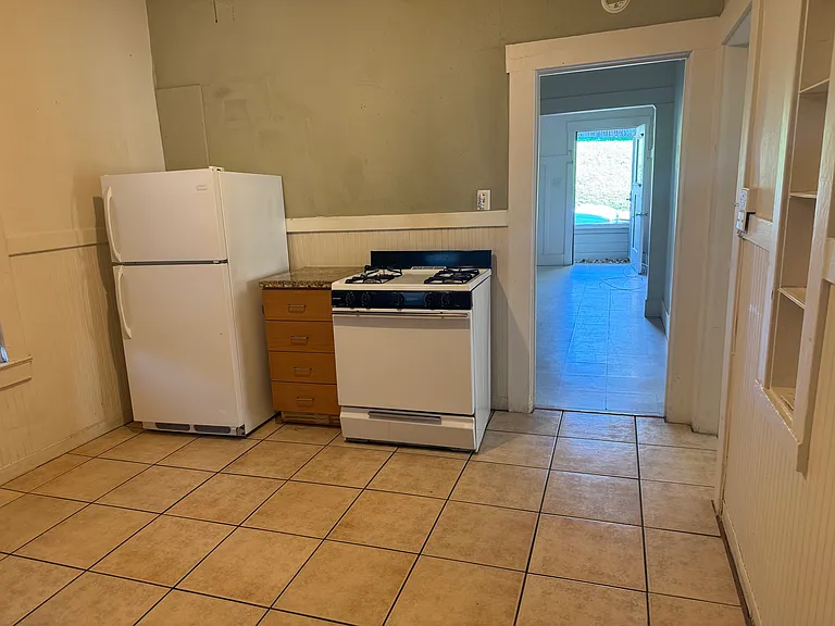 621 Branciforte St #B — Photo 13