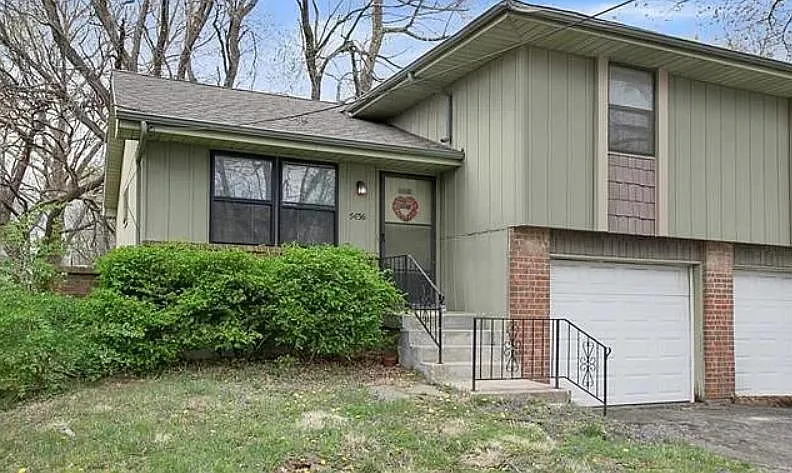 3 bed, 1200 sqft, $1,750 — Photo 1