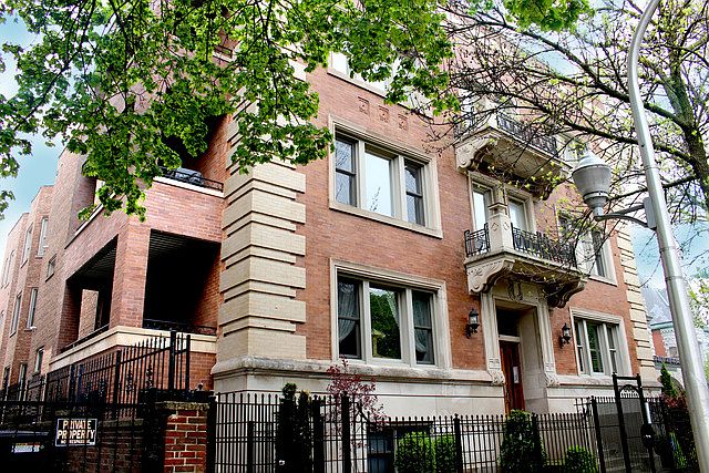 1st image of 4715 S Greenwood Ave APT 2