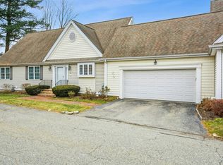 4 Turtlebrook Way, Medfield, MA 02052