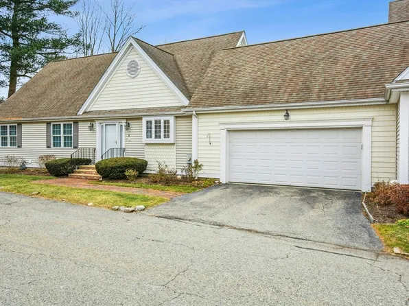4 Turtlebrook Way, Medfield, MA 02052