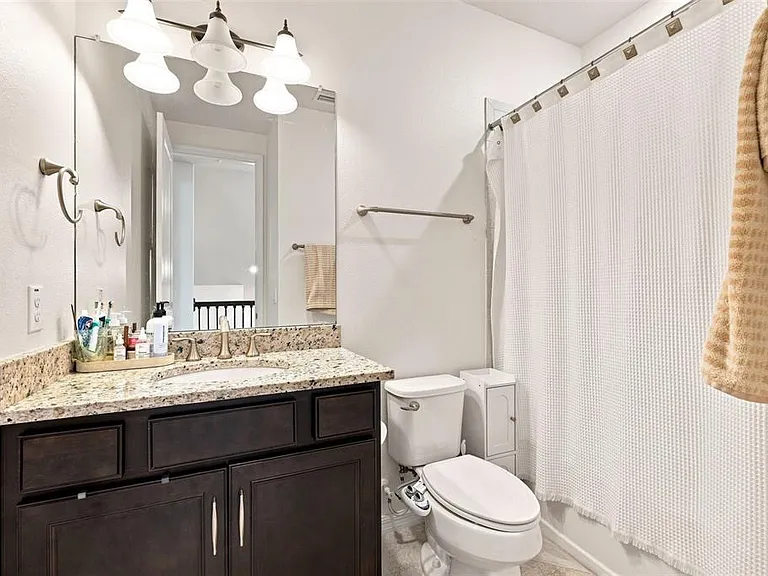 12846 Payton St — Photo 37