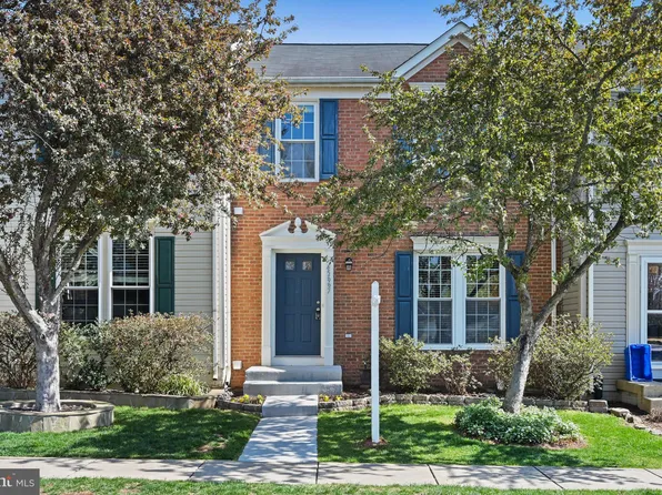 45667 Paddington Station Ter, Sterling, VA 20166