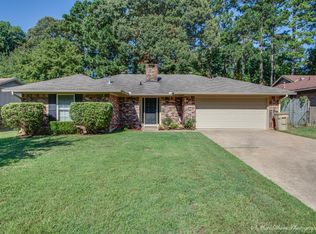 3219 Pinehaven Ln, Haughton, LA 71037